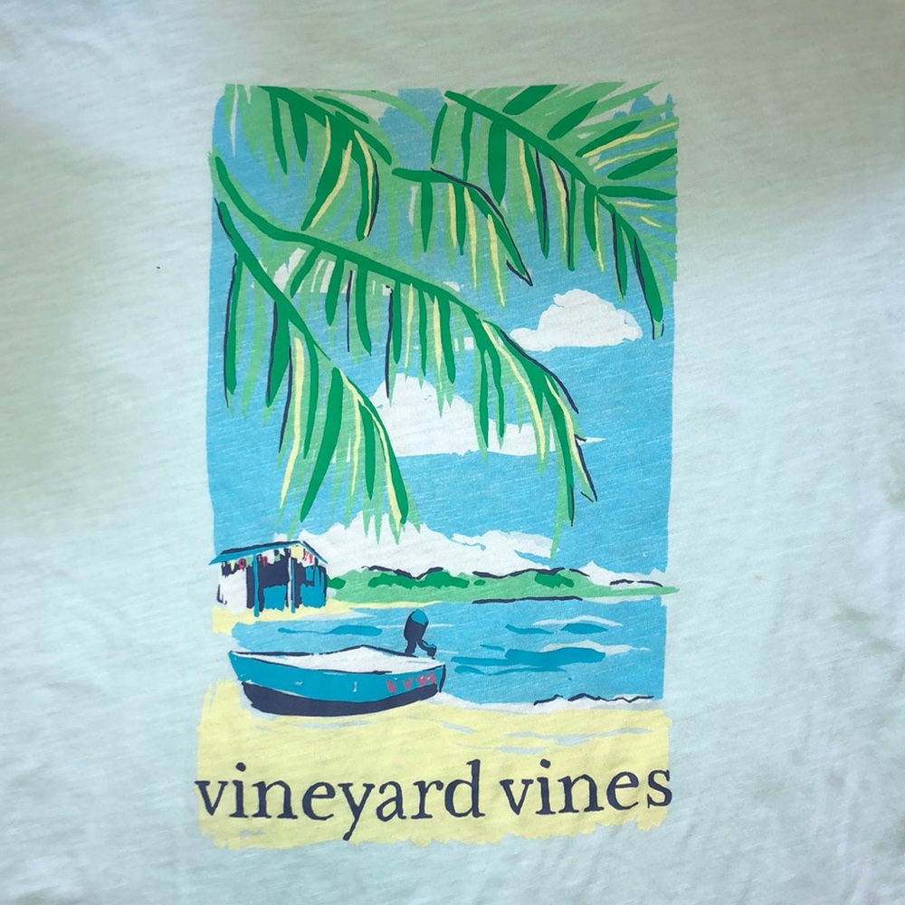 Vineyard Vines T-shirt